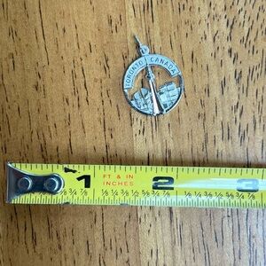 NEW, never worn, vintage, TORONTO Canada RJL Sterling Silver charm